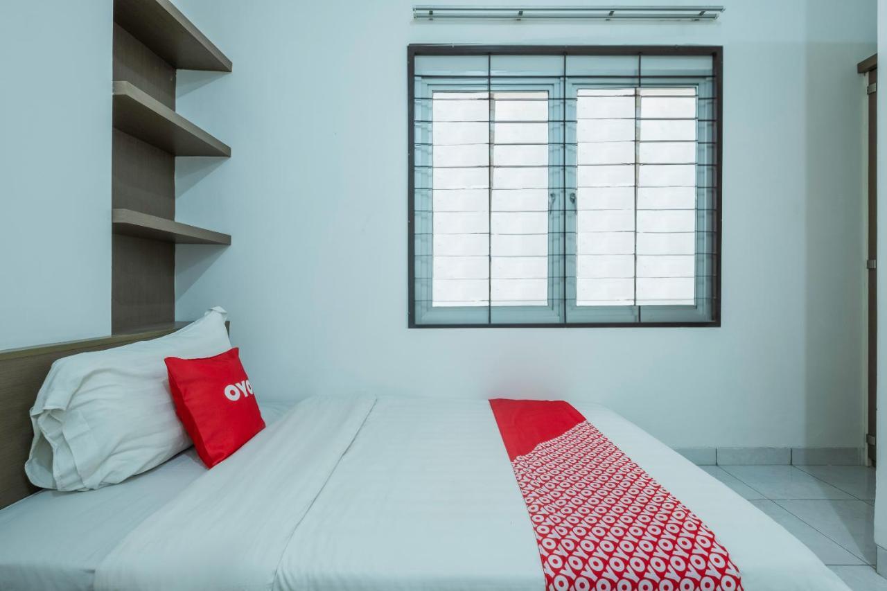 Hotel Super Oyo 1876 Fortuna 2*