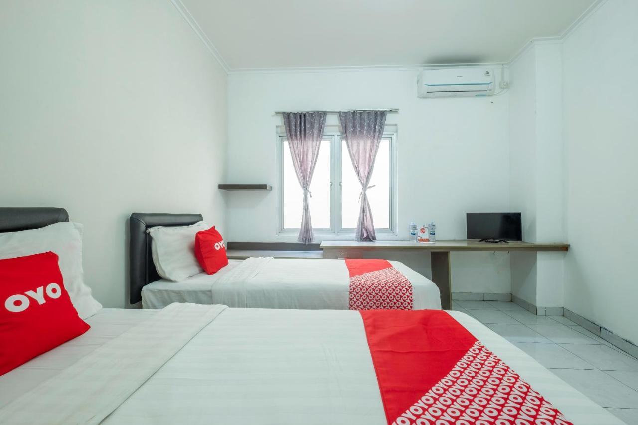 Hotel Super Oyo 1876 Fortuna Bandung
